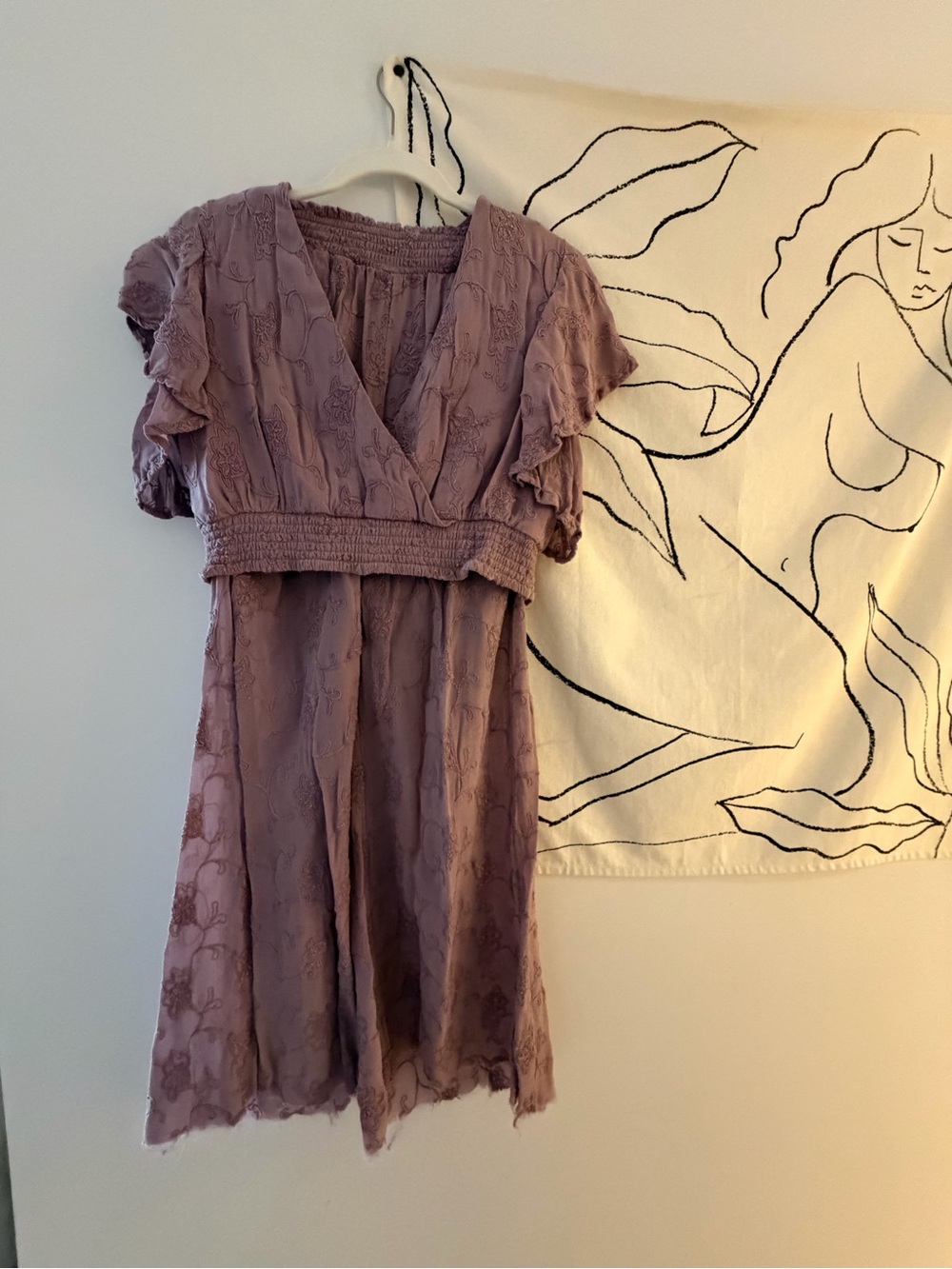 Two- Piece Lavender V-Neck Lace Guess